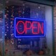 SOLIDEE LED OPEN Neon Schild Angetrieben durch USB Neon sign mit dimmbaren Schaltern Leuchtreklame für dekorative Party Bar Pub Hotel Shop Café Restaurant Spielzimmer Zeichen（Blau Rot） - BEWBGK7D