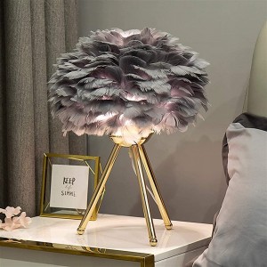 Desktop Night Light ZQ Living Room Coffee Table lamp Creative Simple Modern Wedding Christmas Decoration Feather lamp for Bedroom Bedside Study Lighting Size : Black Gold Base Black Gold Base - BZHKHK4K